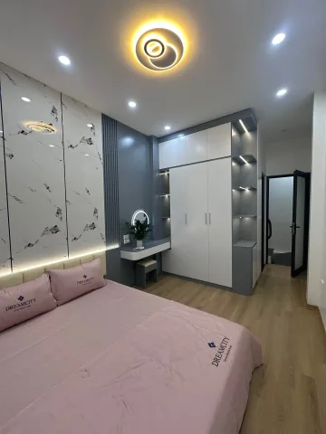 ✅ Nhà Đẹp Giá Tốt, TT Đống Đa, DT 26m2, 4 Tầng, Đầy Đủ Nội Thất, SĐCC, Giá 5.9 Tỷ. Hiếm!