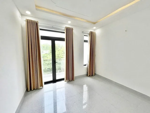 LẠC LONG QUÂN BÌNH THỚI QUẬN 11 6 TẦNG 6PN 4WC HẺM Ô TÔ 9,6 TỶ