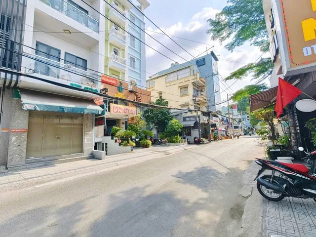 Hẻm Ô Tô Tránh Nhau Thống Nhất Gò Vấp - 9.xxx Tỷ - 4 x 13.5m (53m²) - Hẻm Nhựa 12M, Mặt Tiền Hẻm Kinh Doanh Đỉnh, Sổ Vuông Đẹp