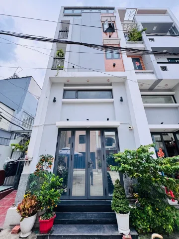 (Giáp Bình Thạnh) Hẻm Ô Tô Tránh Nhau Lê Quang Định Gò Vấp - 9.x Tỷ - 6 x 11m (49m²) - Lô Góc 3 Mặt Thoáng, Ngang 6m, Nhà 5 Tầng 5PN