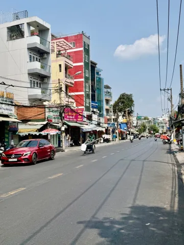 📍 Mặt tiền Lê Quang Định - 5.x tỷ - 30m² - Kinh Doanh Sầm Uất Sát Chợ Bà Chiểu