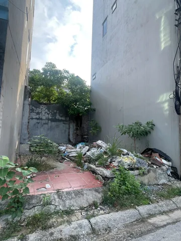 BÁN ĐẤT HOA LÂM LONG BIÊN - MẶT TIỀN HƠN 5M NỞ HẬU ĐẸP - Ô TÔ VF3 ĐỖ GẦN - GIÁ CHỈ 5.2 TỶ