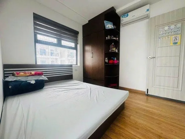 Giá Tốt. Bán Ngay Chung Cư Việt Hưng, Long Biên 75m2, chỉ 4,25 tỷ (sổ sẵn)