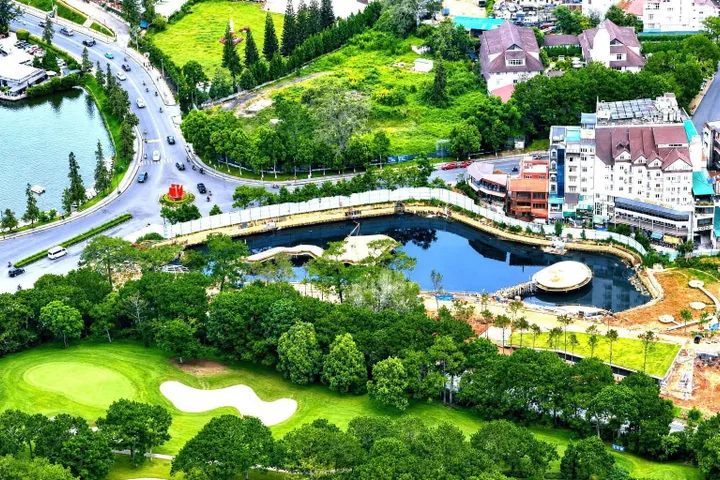 BÁN ĐẤT ĐƯỜNG NGUYỄN TRÃI 304M2, GIÁ CHỈ 11,6 TỶ , gần hồ xuân hương 500m