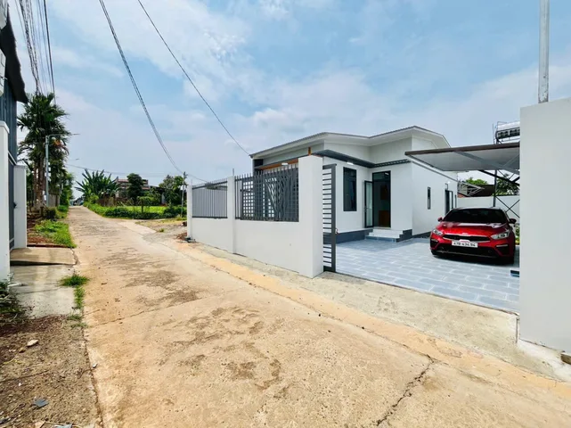 Bán Nhà riêng 190m2 có sẵn 60 m2 thổ cư giá 1.36 tỷ tại Xã Hòa Khánh Thành phố Buôn Ma Thuột Đắk Lắk