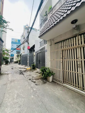 NHÀ HẺM XE HƠI HUỲNH VĂN BÁNH - GẦN LÊ VĂN SỸ - 2 TẦNG - 87M² - CHỈ 11.8 TỶ