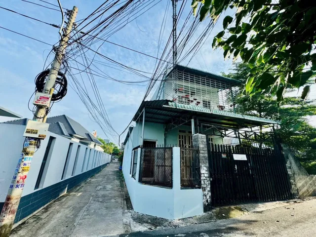 Căn góc đẹp nhà trệt lầu Phú Hoà cũ (phường Phú Lợi-TP.HCM) ngang 7m đường oto gần trường Tiểu Học Phú Hoà 3,cafe Koi...vị trí đẹp