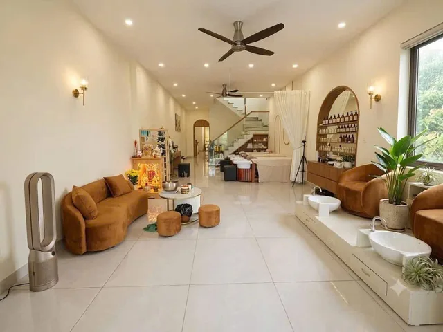 Cho thuê nhà 3 tầng mặt tiền Văn Tiến Dũng , Hoà Xuân