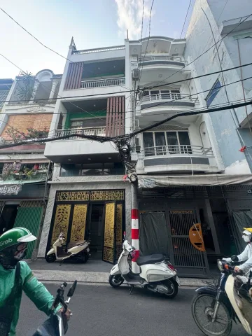 Bán nhà Đông Hồ - 4 x 14 x 4 tầng x 5 PN - HXH thông ngay Lý Thường Kiệt, Thành Mỹ chợ Tân Bình