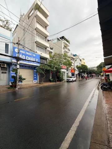Bán Nhà 7 tầng Đường Nguyễn Hữu Tiến  Phường Tây Thạnh