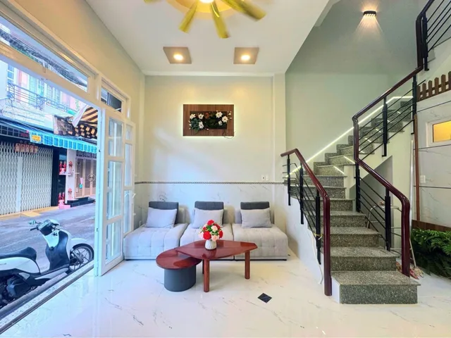 42m2 - 8.9 Tỷ | Nhà 4 Tầng 3PN Vị Trí Vàng Mai Xuân Thưởng - Sát Chợ Lớn