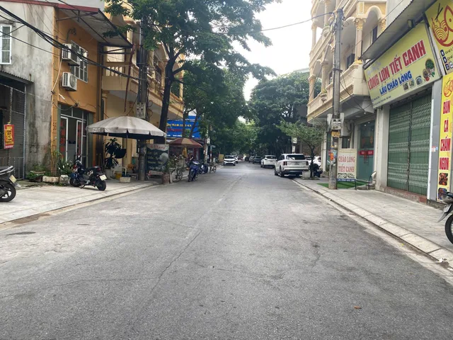 Alo 0395777369 🏠Cần Bán Nhà 4 Tầng Bế Văn Đàn, Ninh Xá, L2 Nguyễn Cao, Gần Chợ Đọ Mt 5.3m Dt 75m2 Giá 13.95 Tỷ