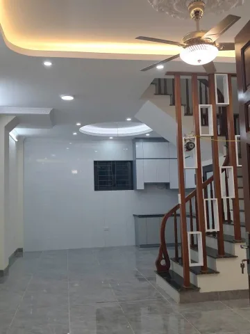 40m² – Tựu Phúc – Nhà dân xây chắc chắn – 5 tầng – Ngõ rộng – Khu cán bộ dân trí cao