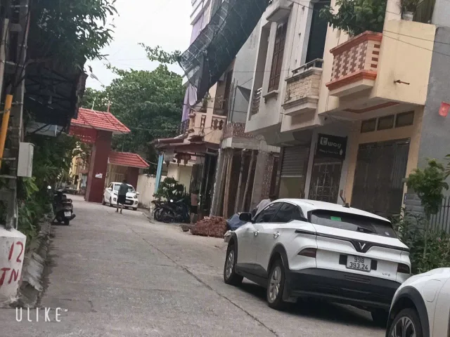 VIP
👑👑👑 LÔ GÓC 2 MẶT TIỀN! CÓ NHÀ 1 TẦNG KHU PHỐ TRƯNG NHỊ, THÀNH PHỐ HƯNG YÊN