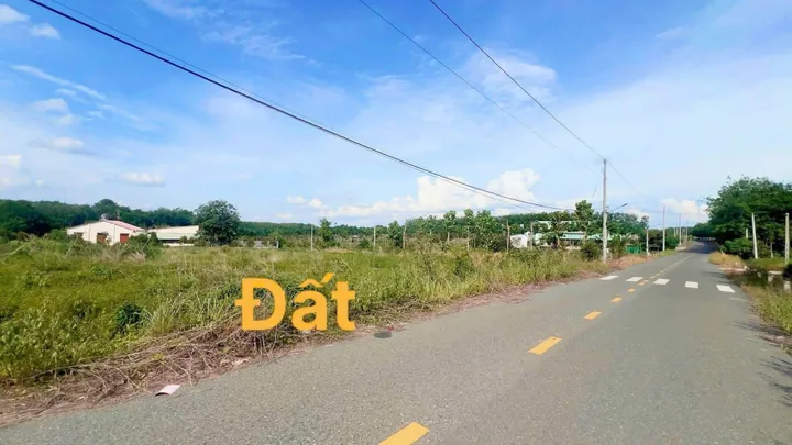 Bán Đất 354m2 có sẵn 120 m2 thổ cư giá 599 triệu tại Phường Chơn Thành Đồng Nai