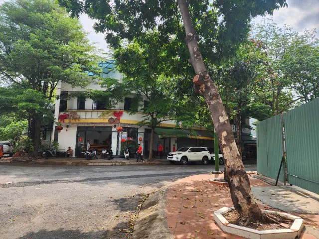 Bán Tòa nhà - Building 140.9m2 có sẵn 140.9 m2 thổ cư giá 13.6 tỷ tại Phường Dĩ An Thành phố Dĩ An Bình Dương