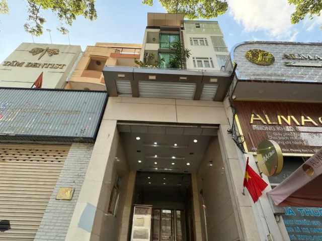 Bán nhà Mặt tiền Nguyễn Thị Minh Khai, 7 tầng, 72m2