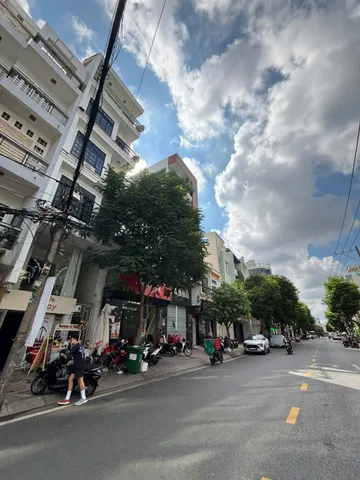 NHÀ NGUYỄN BÁ TÒNG - LÝ THƯỜNG KIỆT - 5 TẦNG - 79M² - 7PN - MẶT TIỀN 10M - GIÁ 12.4 TỶ