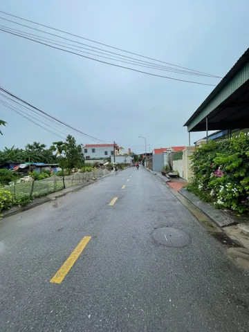 Bán Đất 66m2 giá 980 triệu tại Kênh Giang đường 6 m , 2 ô tô tránh nhau. L/h:076.231.9990 e Thúy