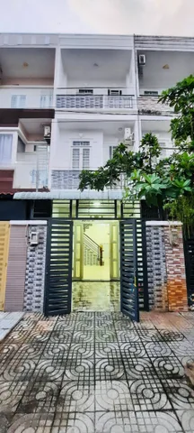 Chú dần chuyển về Bình Thạnh nhờ bán nhà phước kiển 3 tâng 4pn 3.99 ty