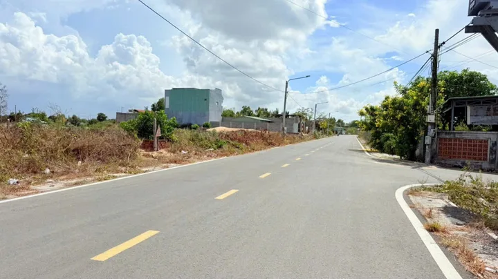 Bán Đất 256m2 có sẵn 100 m2 thổ cư giá 2.5 tỷ tại - Chọn - Xã Lộc An Huyện Đất Đỏ Bà Rịa - Vũng Tàu