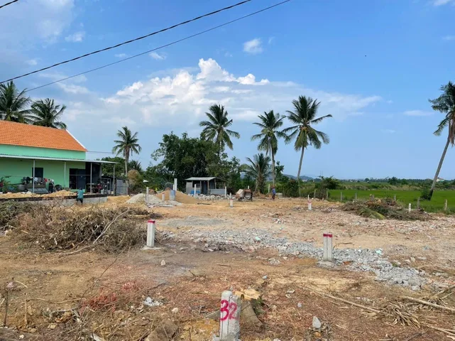 0938113403 Bán Đất 102m2 có sẵn 102 m2 thổ cư giá 450 triệu tại Xã Ninh Thọ Thị xã Ninh Hòa Khánh Hòa Z712