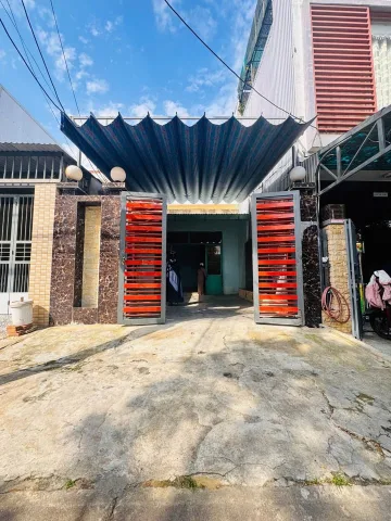 Bán đất tặng nhà C4 đường NGUYỄN THUẬT- Hòa AN- Cẩm Lệ_ Giá 5.35 tỷ còn bớt
LH: 0373469297