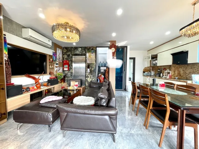 Bán Nhà riêng 75m2 có sẵn 75 m2 thổ cư giá 26 tỷ tại - Chọn - Phường Nghĩa Đô Quận Cầu Giấy Hà Nội