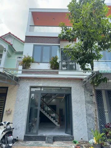 Bán Nhà riêng sổ riêng ngay chợ Bà Tri Tân Hiệp 1 trệt 1 lầu cắt lỗ