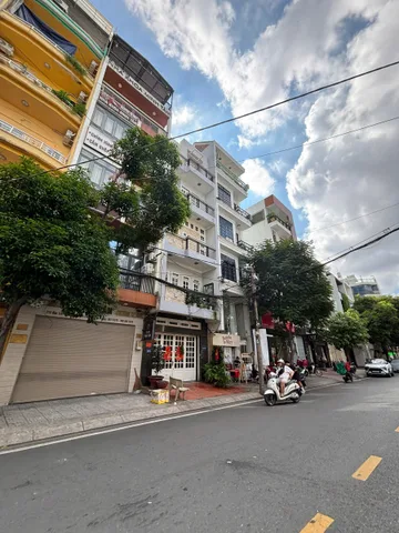 NHÀ ĐƯỜNG C1 - CỘNG HÒA - 3 TẦNG - 63M² - KHU K300 - GIÁ 7.1 TỶ - KHU NHÀ AN NINH