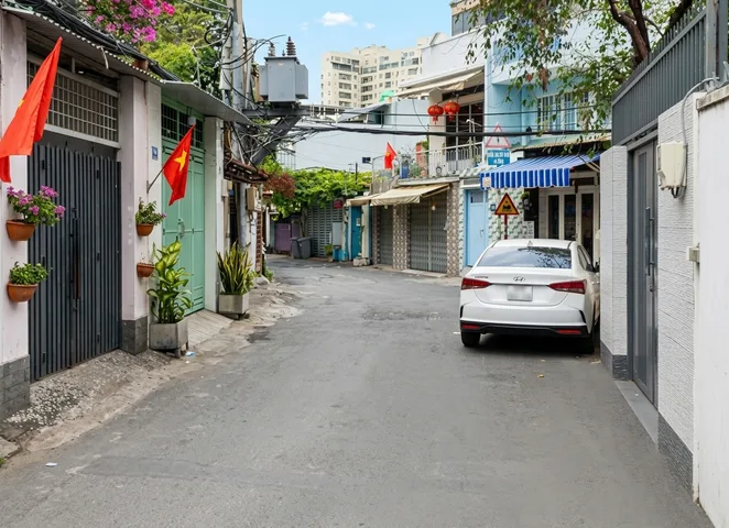 T2769 Bán nhà mặt tiền Trương Đăng Quế vị trí đắc địa, 12.x tỷ
