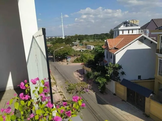 BÁN NHANH MẶT TIỀN ĐƯỜNG LIÊN PHƯỜNG HẼM 6M NHỰA OTO QUAY ĐẦU