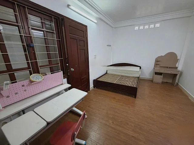 Cho thuê Nhà Ngõ 151 Nguyễn Đức Cảnh - Hoàng Mai 55M² 5 Tầng 6 Ngủ, Full Nội Thất, Giá Thuê 15tr