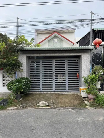 Nhà Gác Lửng Dx075 Định Hoà ( nay Chánh Hiệp Tp HCM ) nhựa xe tải né nhau giá chủ cần bán về quê