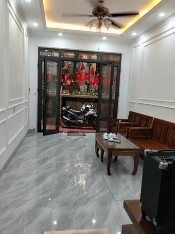 🏡 PHÁO ĐÀI LÁNG – CÓ THANG MÁY – 38M² × 6 TẦNG – CHỈ 18 TRIỆU/THÁNG
