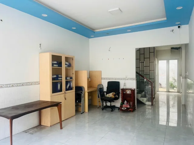 BÁN NHÀ GẦN MẶT TIỀN TÂN THỚI HIỆP QUẬN 12 60M2 3.4 TỶ