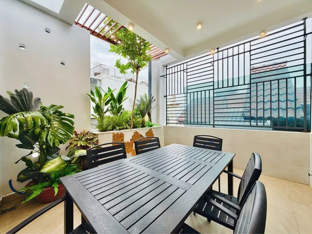 ✅Vị trí đẹp, hẻm thông xe hơi ngủ trong nhà, gần chợ Phạm Văn Bạch, siêu thị Emart, nhà ga T3, CÓ THANG MÁY