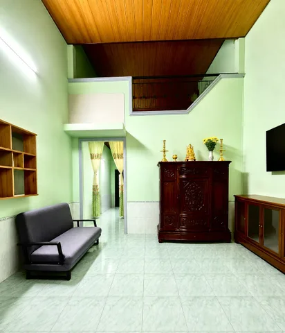 Nhà Đẹp vào ở ngay chỉ 3 tỷ xíu DT(44m2)hẻm ô tô gần khu Tên Lửa,SHR hoàn công đủ(KK2907).