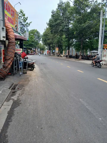 Cho thuê mặt bằng kinh doanh Trương Định Biên Hòa. Góc 2 mặt, setup sẵn mới.
