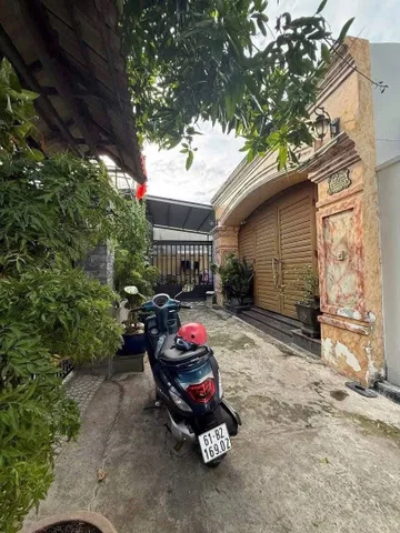 Nhà kiên cố ngang 6m đẹp Hiệp Thành cũ (phường Phú Lợi-TP.HCM) nhánh hẻm 232 Nguyễn Đức Thuận đường oto,Sát bên KDC Hiệp Thành 1 vị trí đẹp giá êm