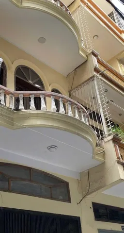 Cho thuê nhà tại ngõ 158 Hoàng Văn Thái Thanh Xuân HN
- Diện tích ; 45m2 x  4 tầng -13tr/1 tháng