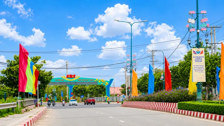 Bán Đất 3852.3m2 có sẵn 497.3 m2 thổ cư  -  Thị trấn Bến Cầu Huyện Bến Cầu Tây Ninh