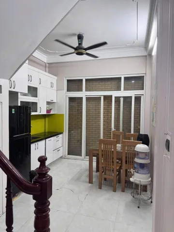Cho thuê Nhà  Ngõ 18 Định Công - Hoàng Mai 35M² 4 Tầng 4 Ngủ Full Nội Thất - Giá Thuê 12tr