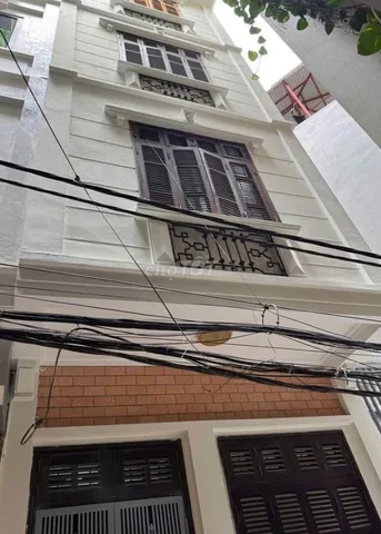 Cho thuê Nhà Ngõ 15 Phương Mai - Đống Đa 32M² 4,5 Tầng 3 Ngủ - Nội Thất CB - Giá Thuê 14tr