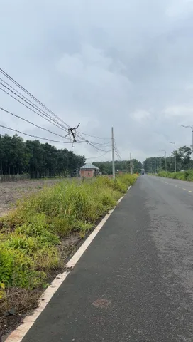 Bán Đất 200m2 có sẵn 60m2 thổ cư, giá 350tr cách đường Nguyễn Văn Linh 200m tại Trung tâm Chơn Thành - Bình Phước