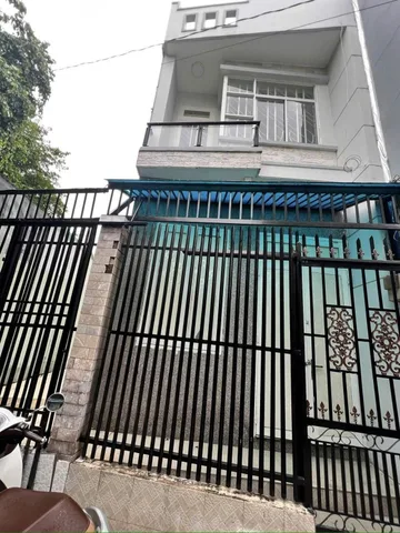 BÁN NHÀ ĐƯỜNG 22 LINH ĐÔNG SÁT VÀNH ĐAI 2- NHÀ ĐÚC THẬT CÓ SÂN RỘNG