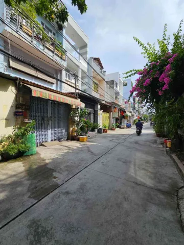 Bán Nhà riêng 90m2 có sẵn 90 m2 thổ cư giá 6.95 tỷ tại Đường Hương Lộ 2 Phường Bình Trị Đông A Quận Bình Tân TP. Hồ Chí Minh