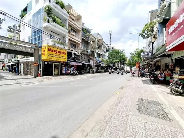NHÀ PHẠM VĂN HAI - LÊ VĂN SỸ - 2 TẦNG - 62M² - NGANG 5.5M - GIÁ 6.7 TỶ