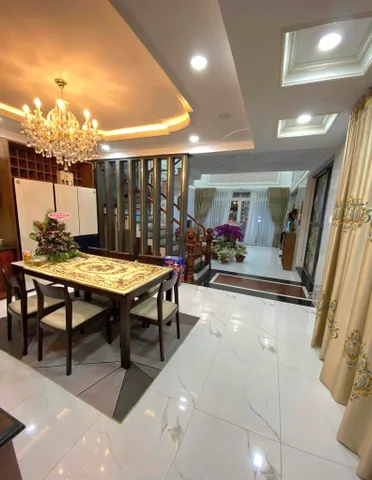 BIỆT THỰ MINI NGAY AN DƯƠNG VƯƠN.G - KDC LÊ THÀNH - ÔTÔ VÀO NHÀ NGỦ - NGANG KHỦNG 8M