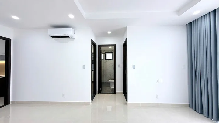 2PN2WC - 3,535 tỉ | tặng kèm 3 máy lạnh | 70m2 | Phú Đông Sky Garden